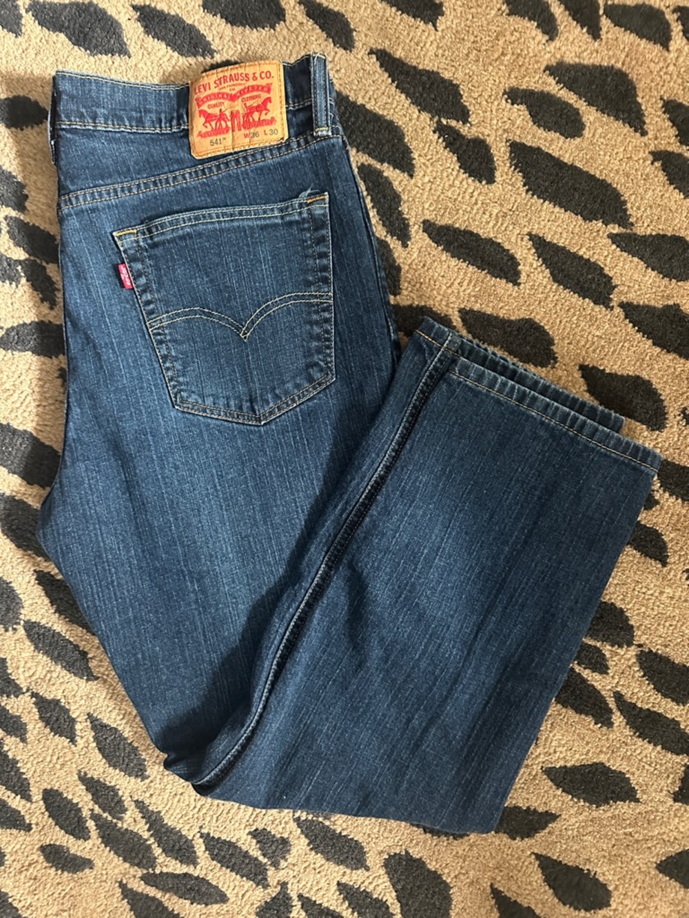 Levi's Men’s 541 Blue Jeans • Size 36 W 30 L • Like New - Picture 6 of 10